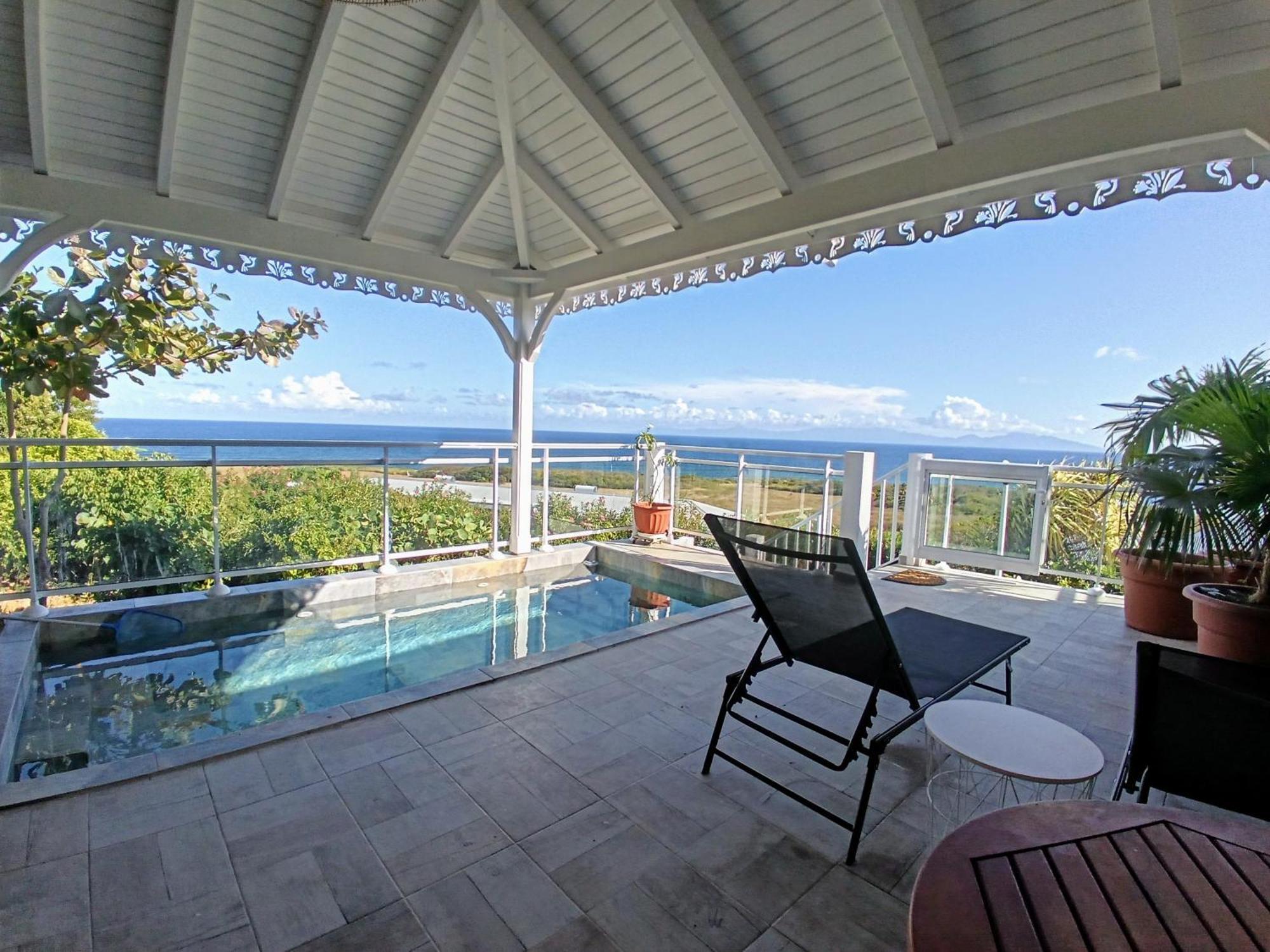 Aux Colibris Amoureux : Loft De Standing Avec Vue Mer Grand-Bourg  Luaran gambar